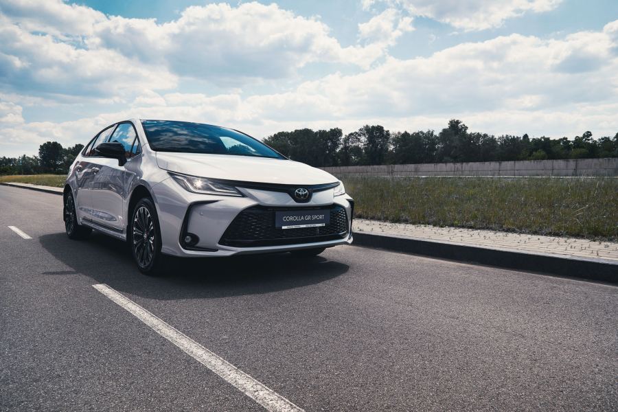 Totoya Corolla GR sport